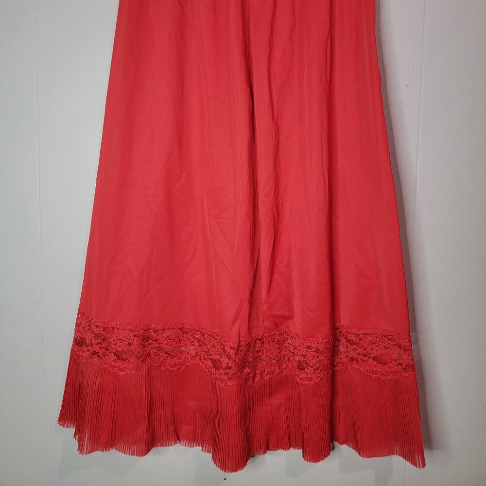 Vanity Fair Red Slip